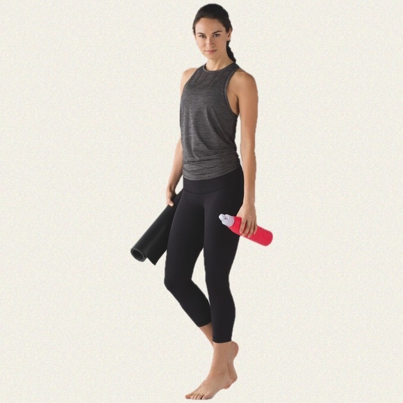 Lululemon Hot Like Agni Singlet - Picture 2 of 10
